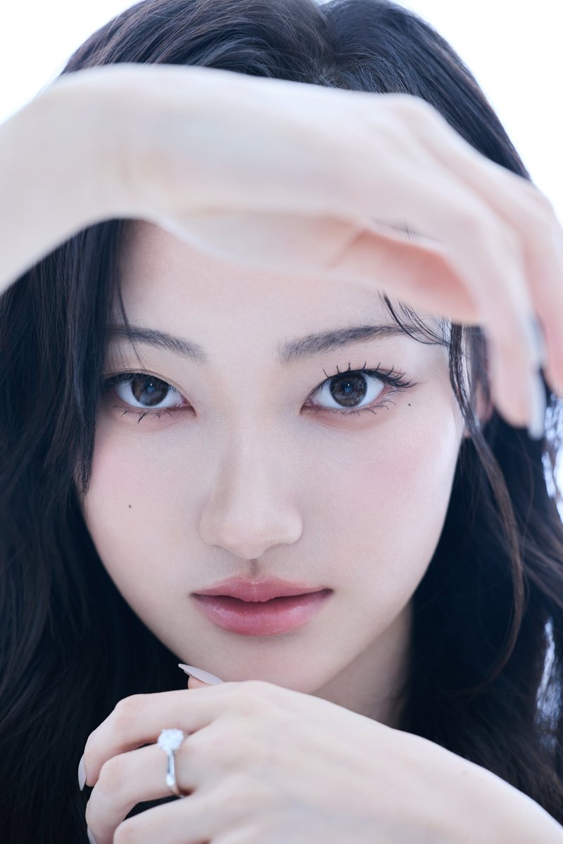 Gq4pOcwXIAAe_WR?format=jpg&name=medium