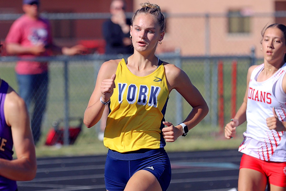 That <a href="/YorkDukeTandF/">York Track & Field</a> #BurkeBound feeling:

Pole Vault - Carlye Philipp, <a href="/chloeikoch/">Chloe Koch</a> 
High Jump - Bridget Kavan
200 - Mira Garrett
400 - Kristopher Johnson
800 - <a href="/k0chclaire/">Claire Koch</a> 
1600 - Annah Perdue
3200 - Annah Perdue, Naomi Renner

#yorkdukes #nebpreps