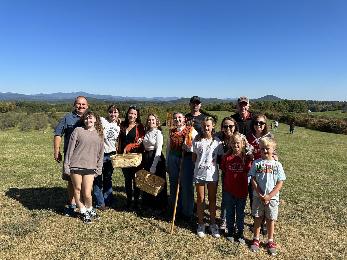 🥹❤️ It’s with a heavy heart that I share news of the passing of my mother, Barbara Gertrude (Murray) Tomasello.