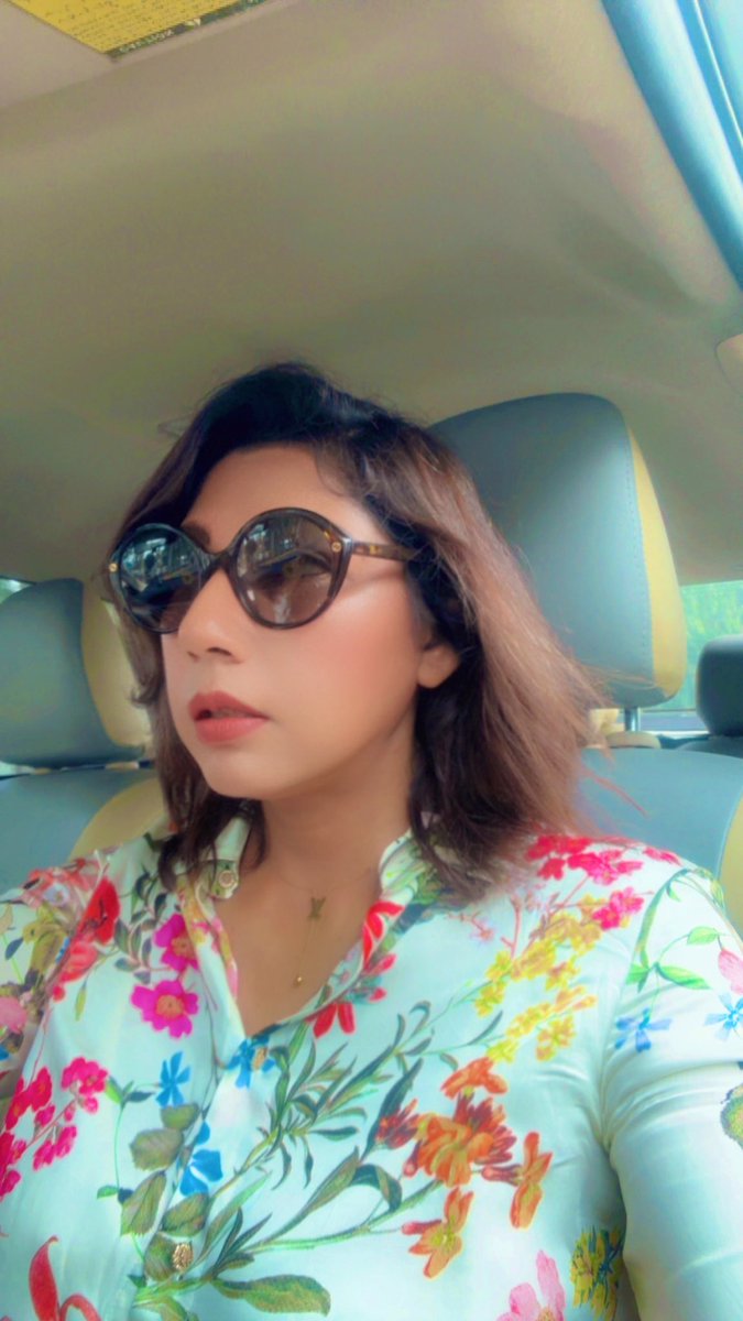 zia_mona's tweet image. #GoodMorningXFriends 
#Onthego.. 🚗