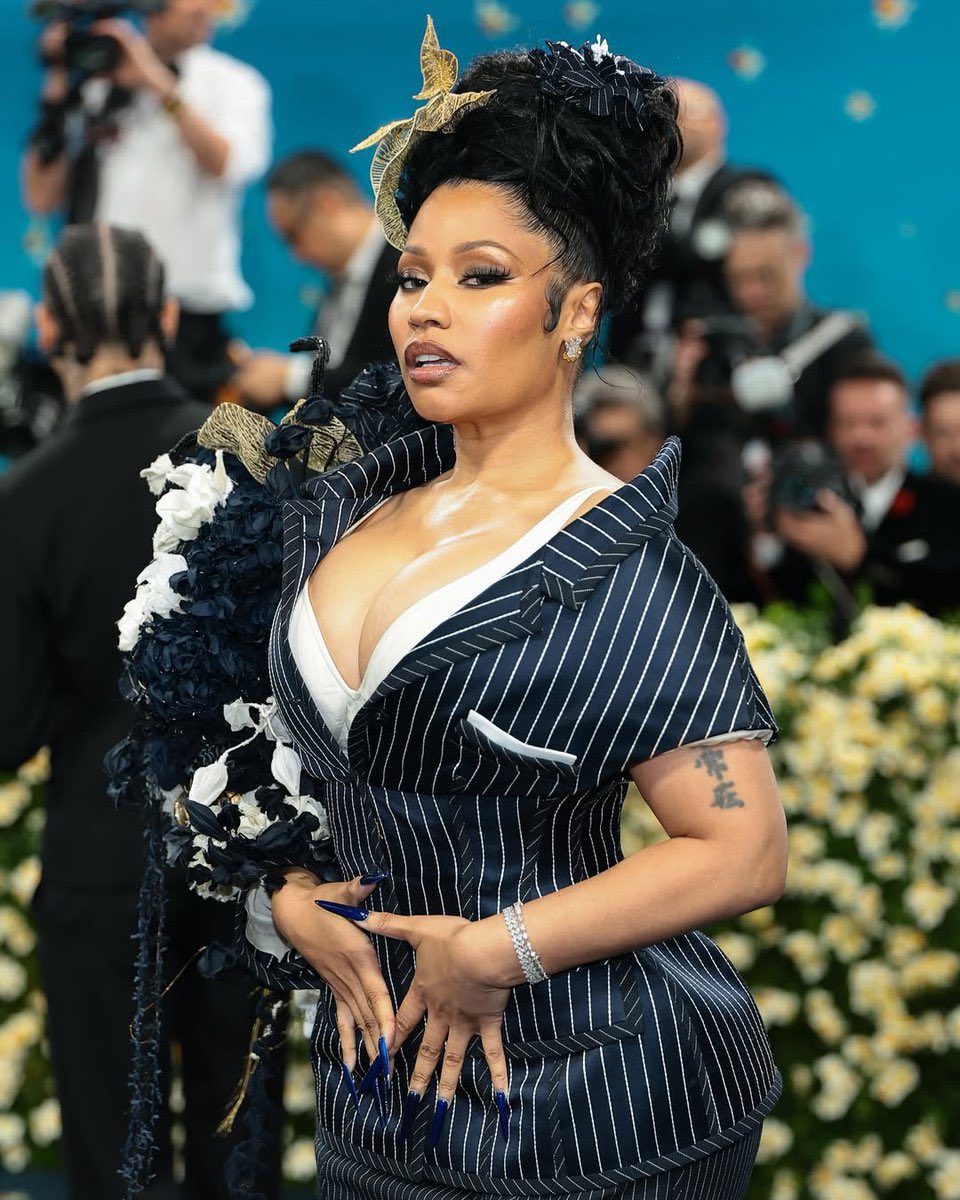 HipHop4Everyone's tweet image. I was about to say no female rapper has had a run like Nicki Minaj… but when you really think about it there’s not many rappers that have achieved the career she has regardless of gender. Her impact on the game has been crazy