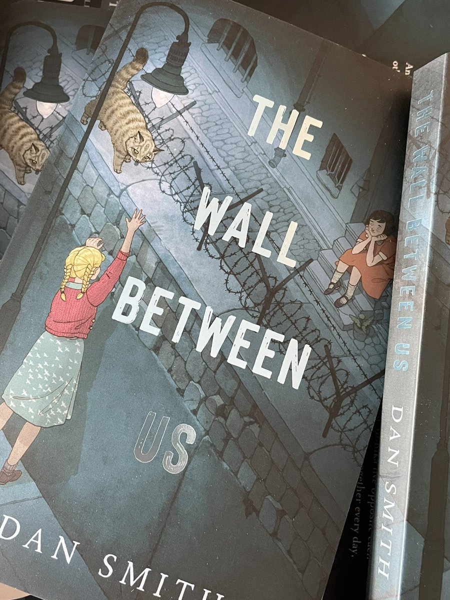 Rebecca Hollands (@misshollands_) on Twitter photo Thank you so much <a href="/MrBoothY6/">Ashley Booth</a> for our new books! We can’t wait to start reading them ✨ Thank you so much <a href="/MrBoothY6/">Ashley Booth</a> for our new books! We can’t wait to start reading them ✨