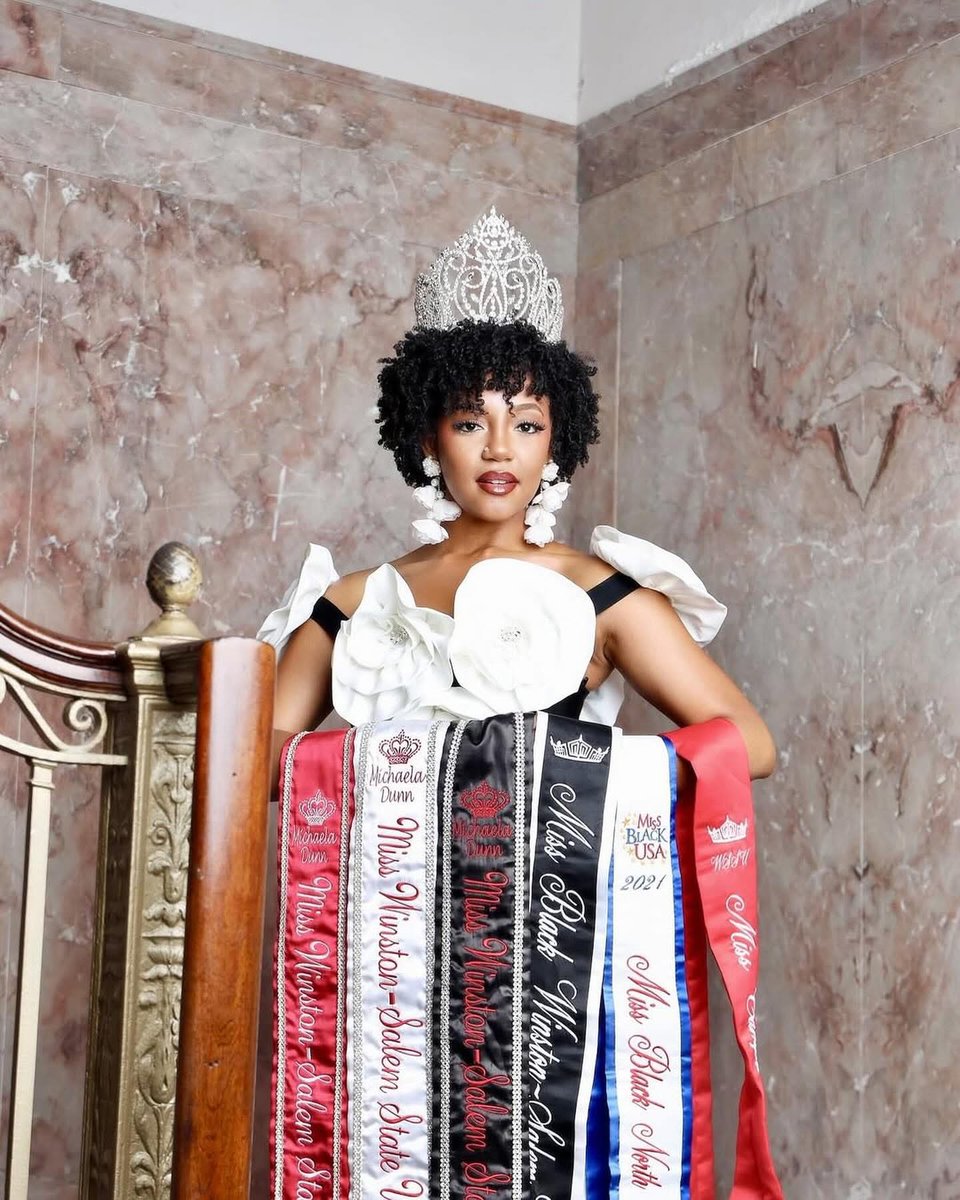 Asia Cunningham (@msc_ptownelem) on Twitter photo So proud of this scholar! It’s one thing to teach a kid, but to watch them become a teacher is magical! <a href="/DurhamPublicSch/">Durham Public Schools</a> we educate for tomorrow! #legacyloading So proud of this scholar! It’s one thing to teach a kid, but to watch them become a teacher is magical! <a href="/DurhamPublicSch/">Durham Public Schools</a> we educate for tomorrow! #legacyloading