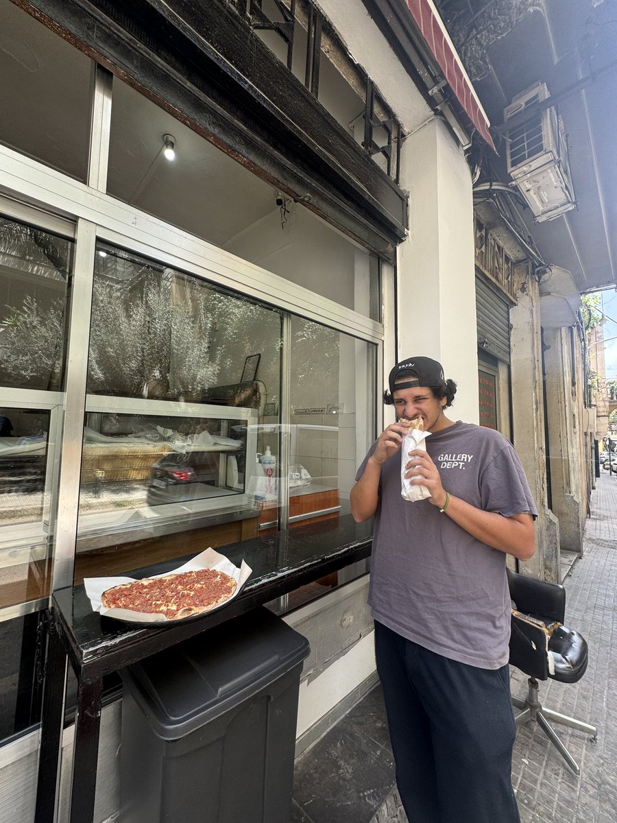 support your local businesses 
+44 (0) 7826 165628
<a href="/Saybbii/">Saybi</a>