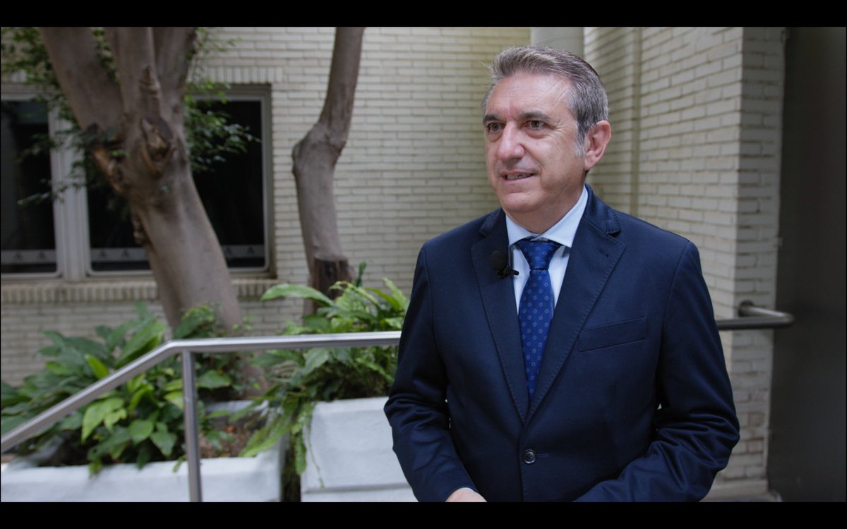 Asistimos con <a href="/EmpleoJunta/">Consejería de Empleo, Empresa y Trabajo Autónomo</a> 
en el Centro de Prevención de Riesgos Laborales a unas jornadas técnicas llamadas "Ergonomía práctica en el sector de la construcción". Hoy a las 21.30 en ATV <a href="/canalsur/">CanalSur</a>