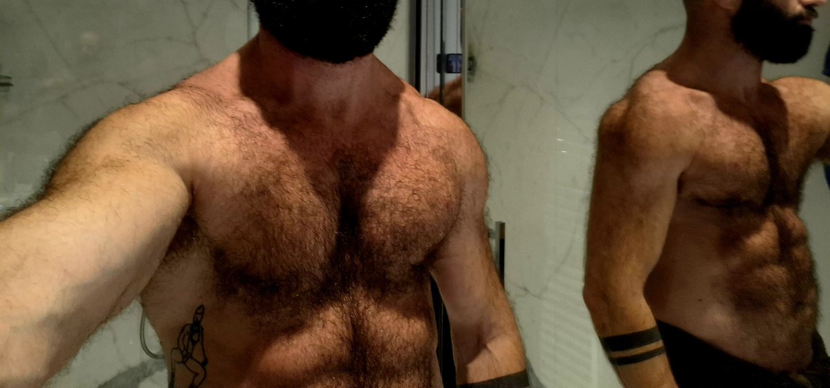 Jeu de miroir de salle de bain
#gayman #hairyman #hairychest #hairynaked #gayparis #gaymanparis
#goodtosuck #goodtolick #alphamaster #gaymaster #gayboys #Chudai #gay #gayperv #groupsex #gayfetish #gaysex #bareback #gaynsfw #hairywhite
#hairymanaddict #hairypassion #hairyisthebest