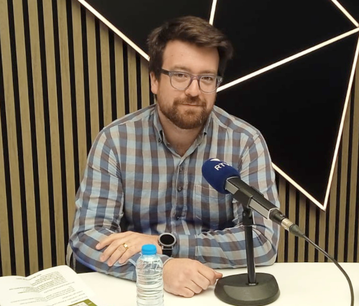 💡 El coordinador del màster en Analítica de dades, <a href="/JSauBat/">JanSau</a>, ha explicat avui a <a href="/rtvandorra/">RTVA</a> el què, el com i el perquè d'aquesta formació.
🎙️ Si t'has perdut l'entrevista, la pots recuperar aquí: andorradifusio.ad/programes/avui…
#universitat #màster #dataanalytics #datascience