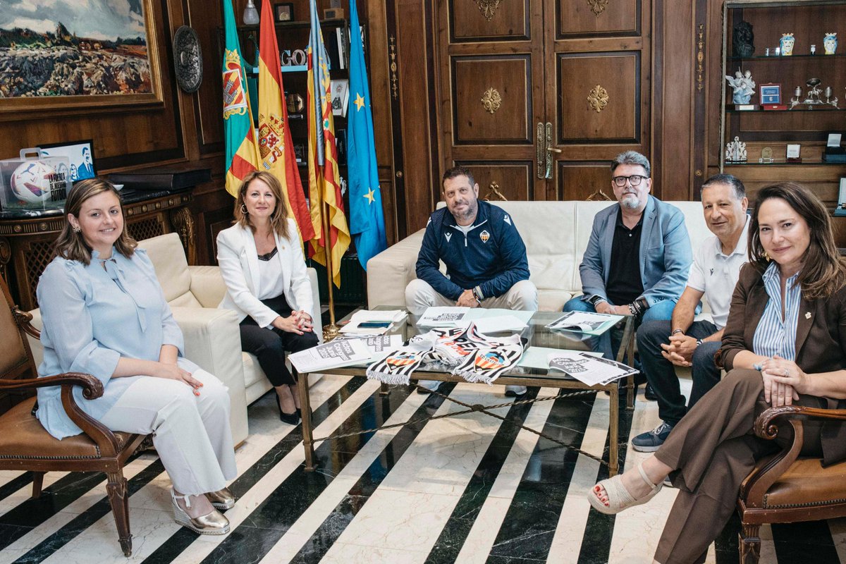 Begoña Carrasco tweet media