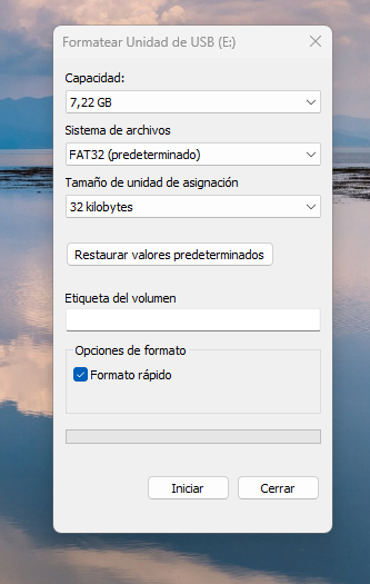_manuellama_'s tweet image. If your USB drive cannot be formatted with Windows, you can use SD Card Formatter to format it. (Though it is not a SD memory card, it works... #sdcard #formatter #windows11 #windows10 #tips