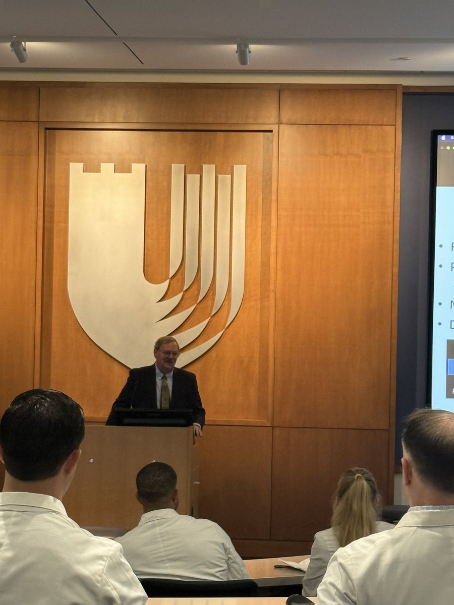Rocos_Spine_Surgery (@rocosspine) on Twitter photo The legendary Professor Paul Anderson describing the state of the art of diagnosis and treatment of bone health in orthopaedic surgery <a href="/DukeOrtho/">Duke Orthopaedics</a> <a href="/DukeSpine/">Duke Spine</a> The legendary Professor Paul Anderson describing the state of the art of diagnosis and treatment of bone health in orthopaedic surgery <a href="/DukeOrtho/">Duke Orthopaedics</a> <a href="/DukeSpine/">Duke Spine</a>
