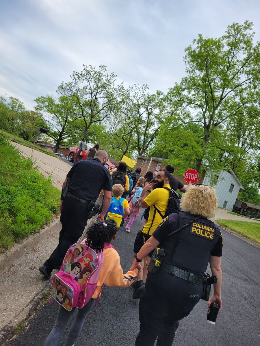 Last Wednesday, we hit 93% attendance—crushing our 90% goal! We’re back at it this morning 🚶‍♀️🚶‍♂️✨️Be on the 👀 because PKE’s Walking School Bus is parading through your neighborhood on the way to 🏫!  #getthemtoschool #strongerconnectionsgreaterachievements 🗣#PKETurnitup🎸