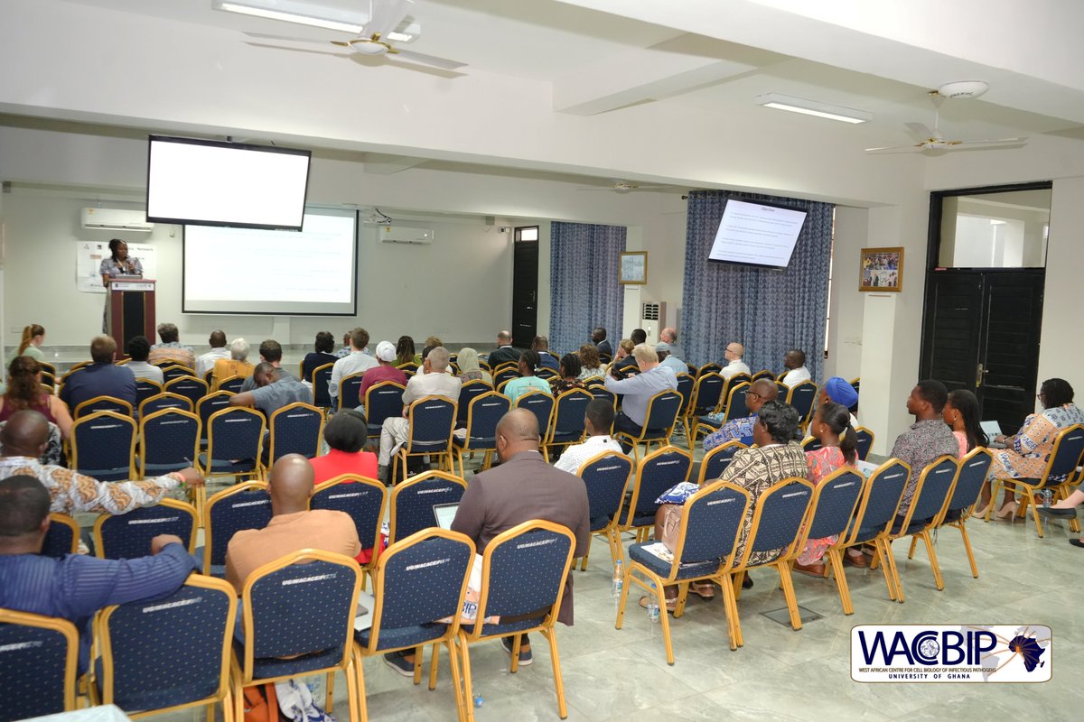 Dr. Abdou Camara presents on: Antigen-Specific Cell Profiling for Early Prediction of Long-Lived Vaccine-Induced Memory 💉🔬
How early memory B cell profiles can predict durable vaccine protection—using HBV, YFV &amp; malaria as case studies. Cutting-edge ScRNAseq meets real-world