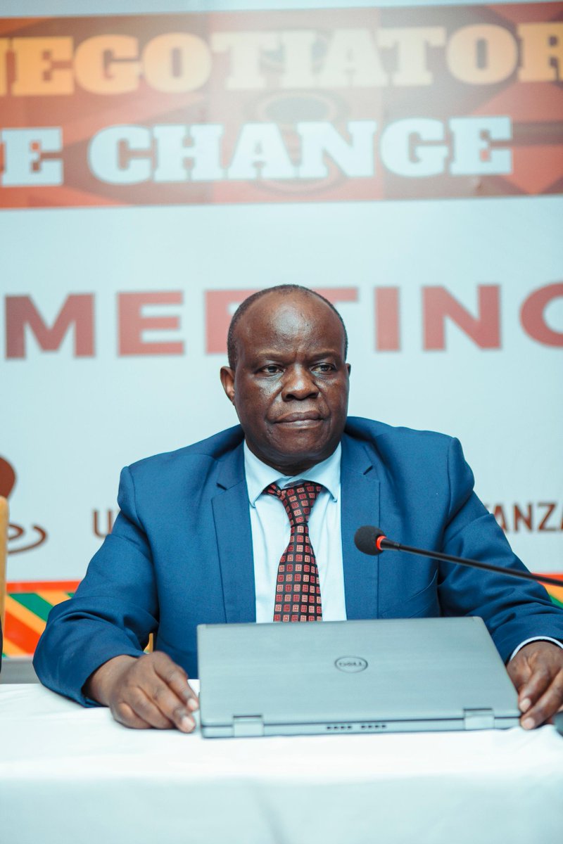 AGN CHAIR HIGHLIGHTS TECHNOLOGY AS A KEY ENABLER FOR AFRICA’S CLIMATE ACTION

The African Group of Negotiators on Climate Change (AGN) has reiterated the importance of technology development and transfer to Africa’s climate action agenda.

Speaking during informal discussions on
