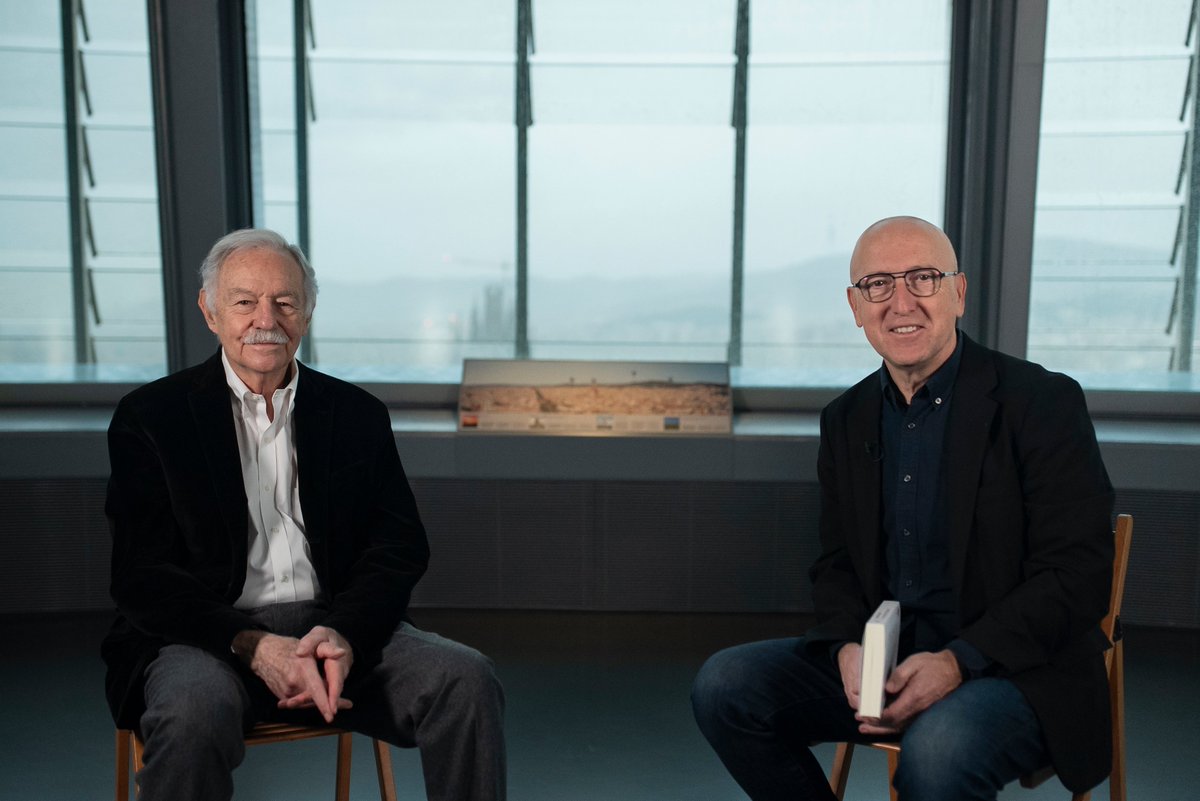 Eduardo Mendoza, Premio Princesa de Asturias de las Letras 2025. Compartimos con vosotros algunas de sus entrevistas en Página Dos:

2015: rtve.es/play/videos/pa…
2018: rtve.es/play/videos/pa…
2020: rtve.es/play/videos/pa…
2024: rtve.es/play/videos/pa…