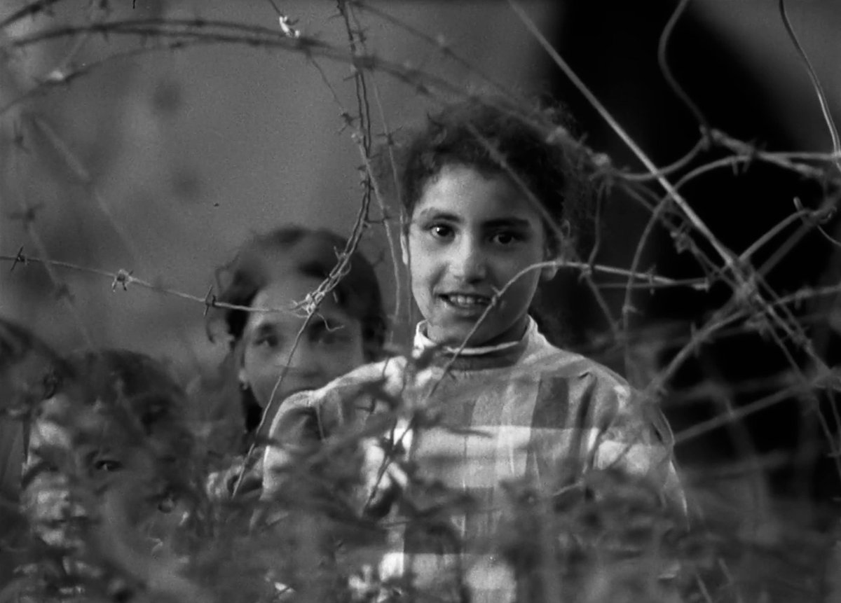 📺 “Bias, le camp du mépris” : des femmes de Harkis brisent le silence sur l’enfer qu’elles ont vécu dans un camp illégal en France, après la guerre.
Un documentaire bouleversant, nourri d’archives inédites.
🔁 Rediffusion jeudi 15 mai à 21h05 sur France 3 Nouvelle-Aquitaine