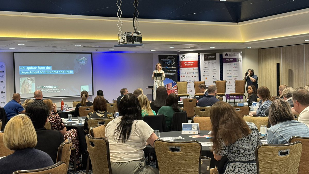 Liz Bennington, <a href="/biztradegovuk/">Department for Business and Trade</a> is on the stage giving the delegates an update from the Dept. for Business and Trade and how this effects trading businesses.  

W/ Headline Sponsor <a href="/MadeSmarterUK/">MadeSmarterUK</a> Yorkshire and Humber 
#SYITC25