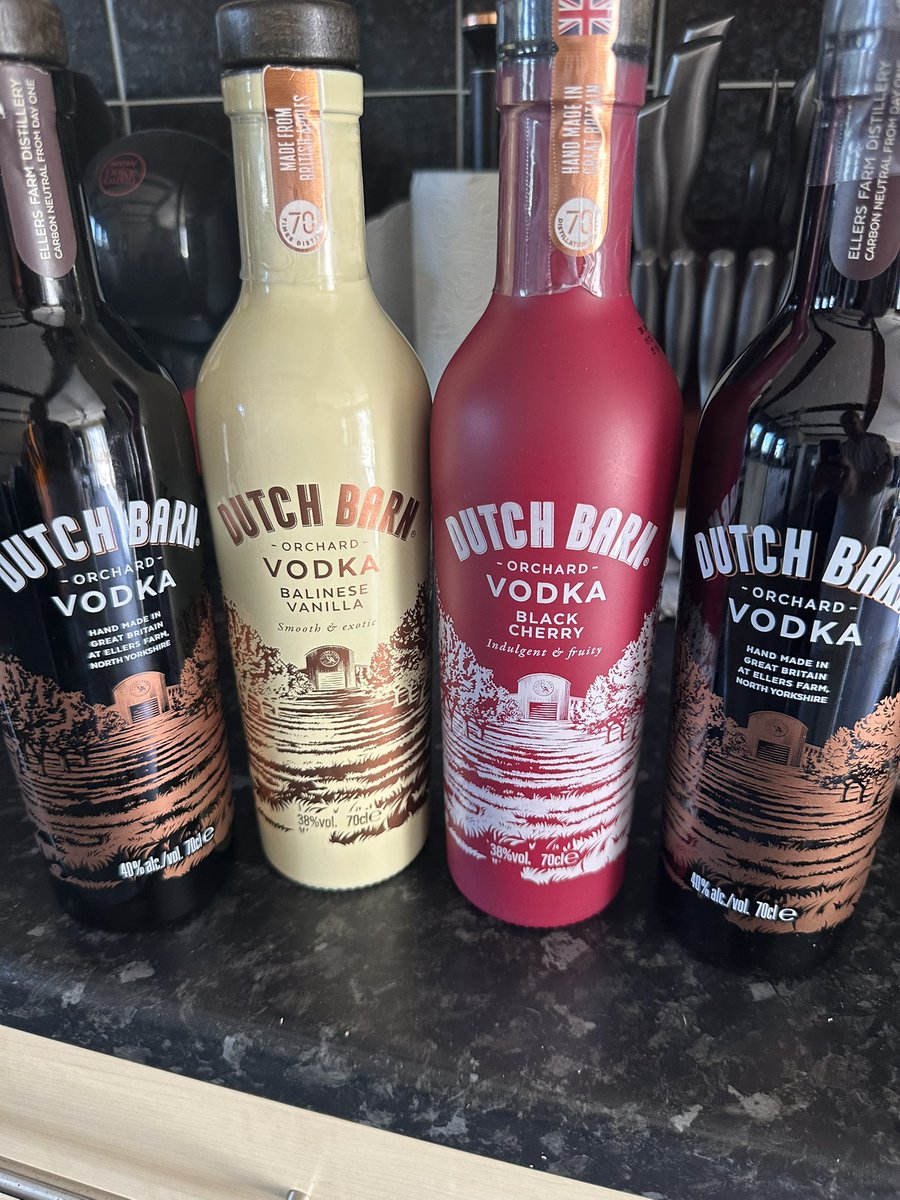 wright_gazza's tweet image. You’re going to ruin me @rickygervais 😂😂 @DutchBarnVodka