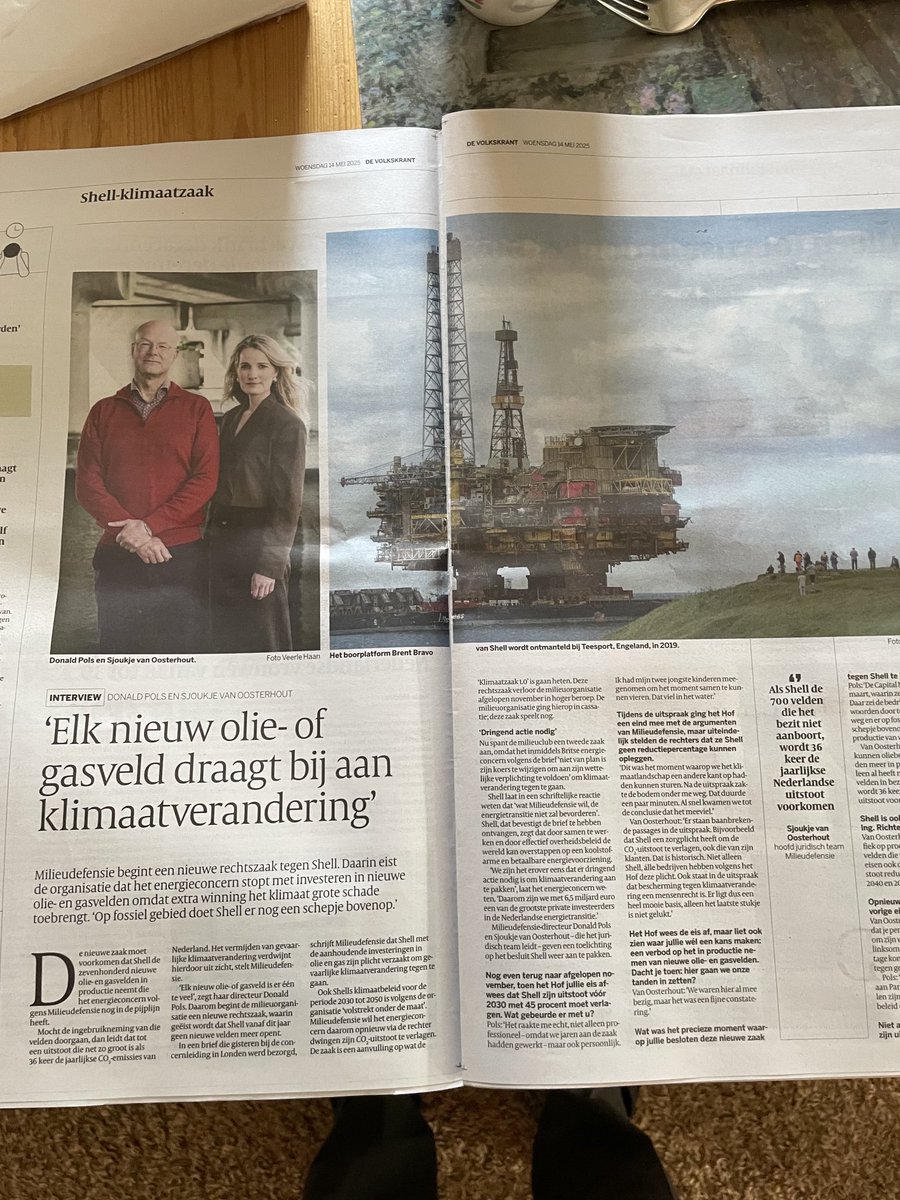 ⁦<a href="/milieudefensie/">Milieudefensie</a>⁩ zet de strijd tegen Shell voort; en ja. projectleider ⁦<a href="/AnnaSjoukjevO/">Sjoukje van Oosterhout</a>⁩ is inderdaad onze (middelste) dochter.