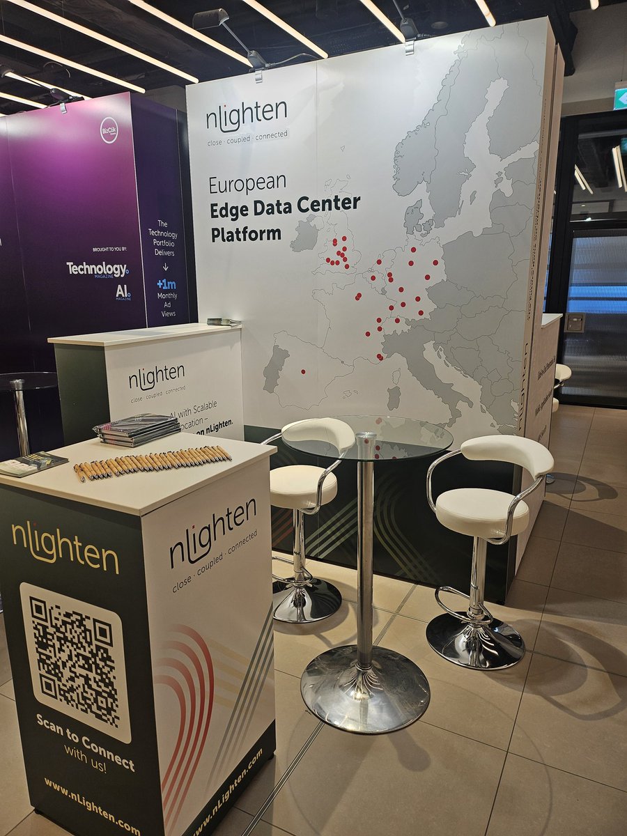 BradChuck's tweet image. Another quick event set up, this time for #nLighten at the @TechnologyMagBC #TechandAI summit in London.

#neverstops #eventprofs