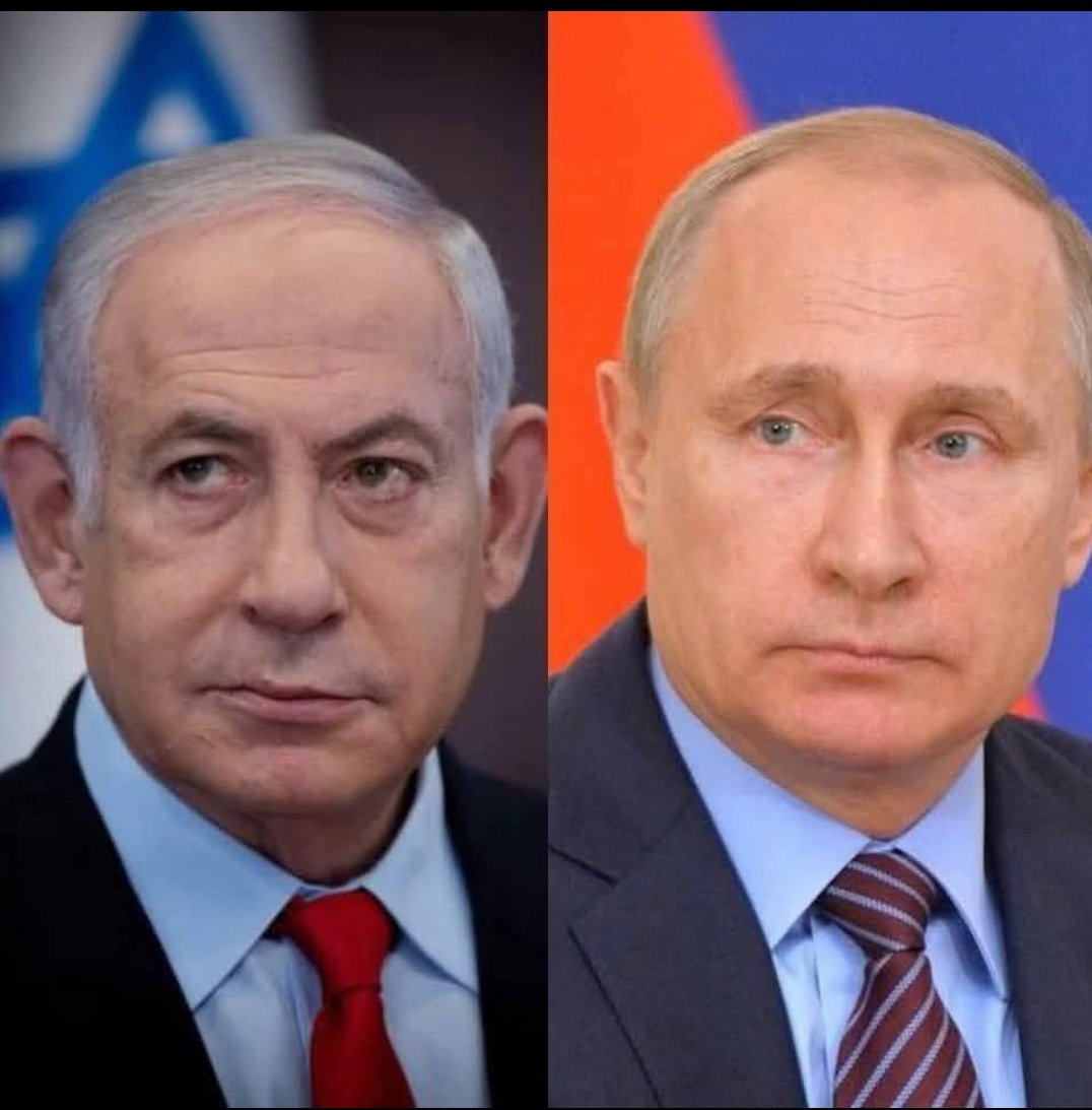 Pavan Tiwari(Hindu)ЁЯЗоЁЯЗ│ЁЯЪй (@pavanku76156974) on Twitter photo рддреБрдо рдирдордХ рдирд╣реАрдВ, рдЪрдВрджрди рд╣реЛ рдорд┐рддреНрд░,
рд╕реВрдиреЗ рдкрд▓реЛрдВ рдореЗрдВ рдордзреБрд░ рд╡рдВрджрди рд╣реЛ рдорд┐рддреНрд░ред
рд╕рдВрдХрдЯ рдХреА рдШрдбрд╝реА рдореЗрдВ рдЬреЛ рдкреАрдЫреЗ рдирд╣реАрдВ рд╣рдЯреЗ,
рд╡реЛ рд╕рдЪреНрдЪреЗ рдЕрд░реНрдереЛрдВ рдореЗрдВ рдЬреАрд╡рди рдмрдВрдзрди рд╣реЛ рдорд┐рддреНрд░ред
рдирд╛ рд╕реНрд╡рд╛рд░реНрде, рдирд╛ рд╢рд░реНрдд тАФ рдмрд╕ рд╕рд╛рде рдирд┐рднрд╛рдирд╛,
рд╣рд░ рддреВрдлрд╛рди рдореЗрдВ рдЪрдЯреНрдЯрд╛рди рд╕рд╛ рдЯрд┐рдХ рдЬрд╛рдирд╛ред
рднрд╛рд░рдд рдХреЗ рд░рд┐рд╢реНрддреЗ рддреБрдореНрд╣рд╛рд░реЗ рд╕рдВрдЧ рдпреВрдБ рд╣реА рдирд╣реАрдВ рдЦрд╛рд╕ рд╣реИрдВ,
рддреБрдо рджрд┐рд▓ рдХреЗ рдХрд░реАрдм рд╣реЛред рддреБрдо рдирдордХ рдирд╣реАрдВ, рдЪрдВрджрди рд╣реЛ рдорд┐рддреНрд░,
рд╕реВрдиреЗ рдкрд▓реЛрдВ рдореЗрдВ рдордзреБрд░ рд╡рдВрджрди рд╣реЛ рдорд┐рддреНрд░ред
рд╕рдВрдХрдЯ рдХреА рдШрдбрд╝реА рдореЗрдВ рдЬреЛ рдкреАрдЫреЗ рдирд╣реАрдВ рд╣рдЯреЗ,
рд╡реЛ рд╕рдЪреНрдЪреЗ рдЕрд░реНрдереЛрдВ рдореЗрдВ рдЬреАрд╡рди рдмрдВрдзрди рд╣реЛ рдорд┐рддреНрд░ред
рдирд╛ рд╕реНрд╡рд╛рд░реНрде, рдирд╛ рд╢рд░реНрдд тАФ рдмрд╕ рд╕рд╛рде рдирд┐рднрд╛рдирд╛,
рд╣рд░ рддреВрдлрд╛рди рдореЗрдВ рдЪрдЯреНрдЯрд╛рди рд╕рд╛ рдЯрд┐рдХ рдЬрд╛рдирд╛ред
рднрд╛рд░рдд рдХреЗ рд░рд┐рд╢реНрддреЗ рддреБрдореНрд╣рд╛рд░реЗ рд╕рдВрдЧ рдпреВрдБ рд╣реА рдирд╣реАрдВ рдЦрд╛рд╕ рд╣реИрдВ,
рддреБрдо рджрд┐рд▓ рдХреЗ рдХрд░реАрдм рд╣реЛред