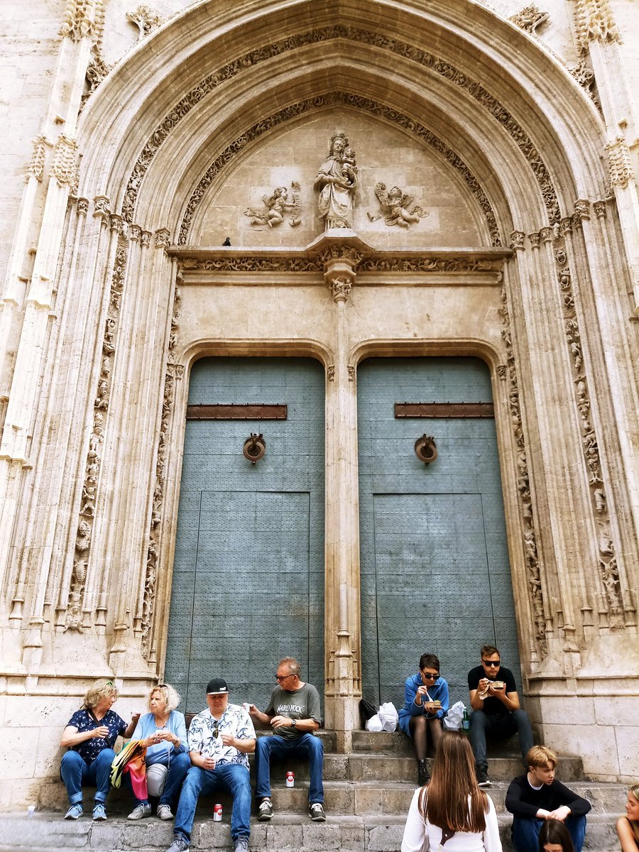 GH Patrimonio VLC (@ghpatrimoniovlc) on Twitter photo Restaurante La Lonja. Comidas y bebidas en las escaleras de un monumento Patrimonio de la Humanidad <a href="/UNESCO_es/">UNESCO en español 🏛️#Educación #Ciencia #Cultura</a> <a href="/AjuntamentVLC/">Ajuntament València</a> <a href="/mjosecatala/">María José Catalá</a> <a href="/culturagob/">Ministerio de Cultura</a> Restaurante La Lonja. Comidas y bebidas en las escaleras de un monumento Patrimonio de la Humanidad <a href="/UNESCO_es/">UNESCO en español 🏛️#Educación #Ciencia #Cultura</a> <a href="/AjuntamentVLC/">Ajuntament València</a> <a href="/mjosecatala/">María José Catalá</a> <a href="/culturagob/">Ministerio de Cultura</a>
