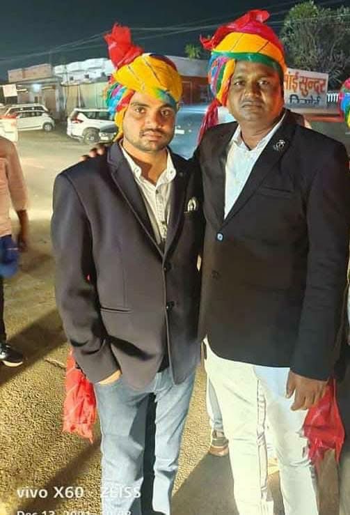 डूंगरपुर विधायक गणेश घोघरा जी को जन्मदिन की हार्दिक बधाई एवं शुभकामनाएं।

मैं आपके उज्ज्वल भविष्य की कामना करता हूँ।
<a href="/GaneshGINC/">Ganesh Ghogra</a>