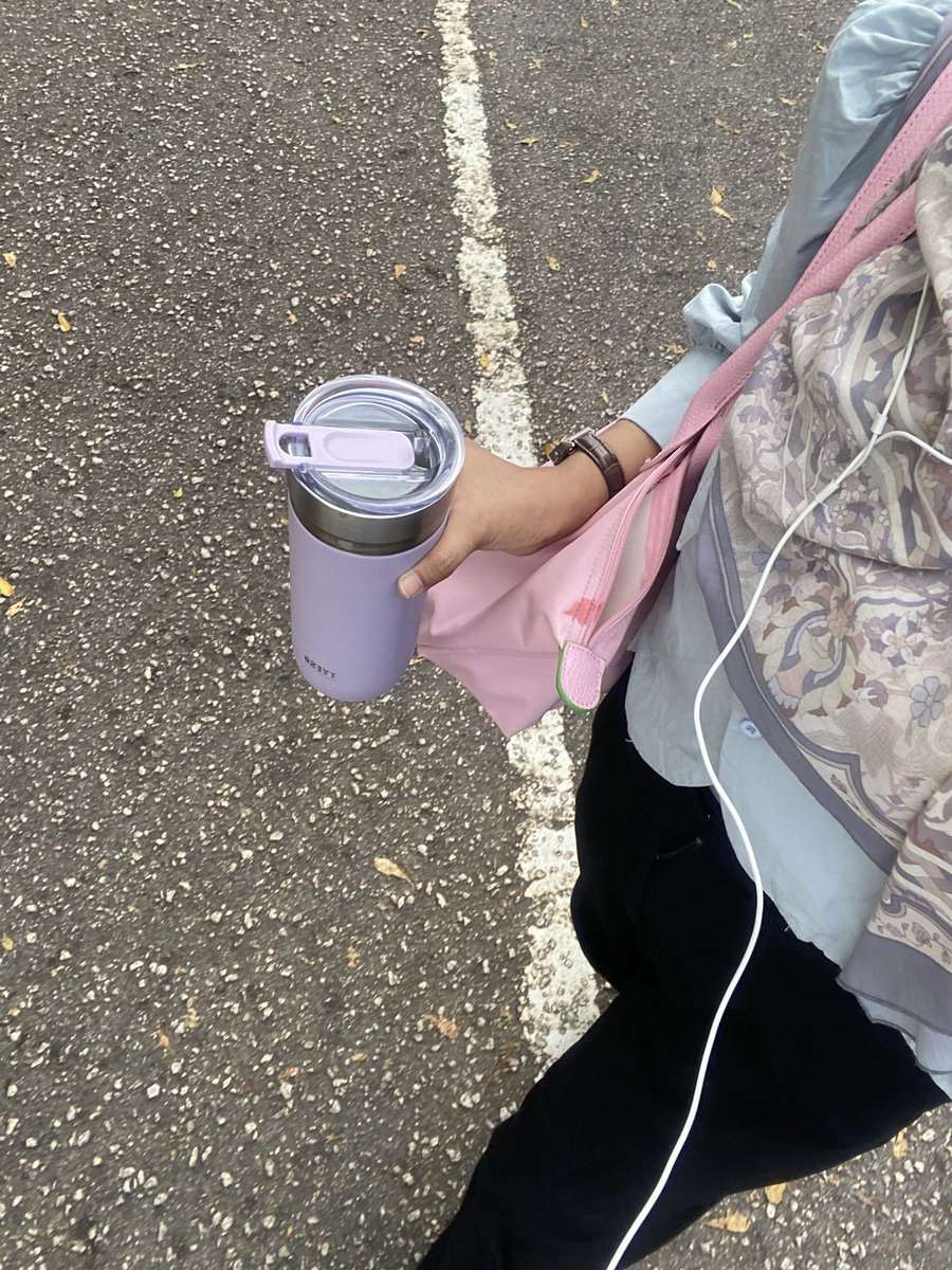 POV: you bring ur own matcha to the office 🍵