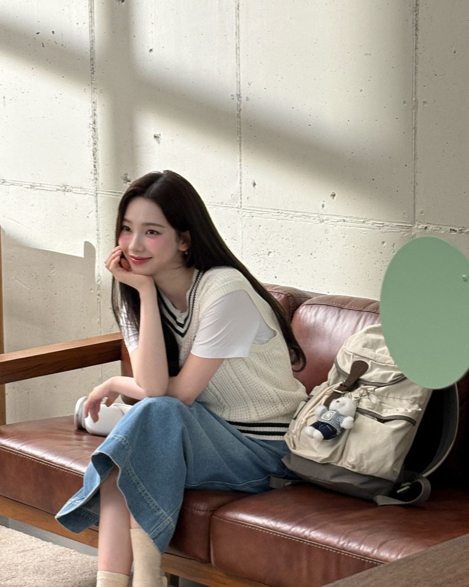 활짝 핀 꽃, 가장 매혹적인 존재를 주는 ִ ۫ ⭒ 𐙚 tweet media
