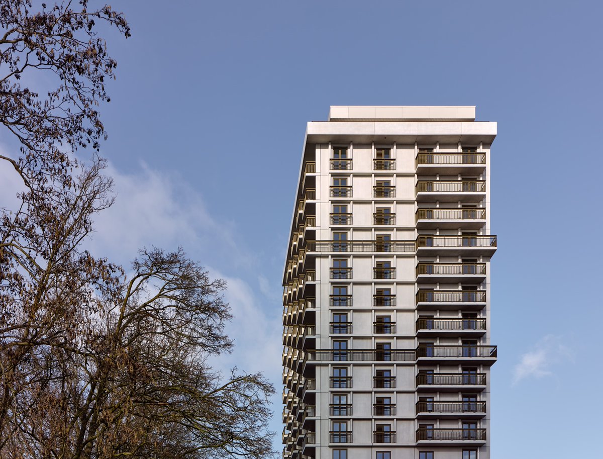 Architectenweb (@architectenweb) on Twitter photo In Amsterdam Nieuw-West is woontoren Opportuna opgeleverd. Het gebouw met 174 starterswoningen is ontworpen door <a href="/officewinhov/">officewinhov</a> en Office Haratori als een herinterpretatie van de wederopbouwarchitectuur van de Westelijke Tuinsteden: architectenweb.nl/n59453 In Amsterdam Nieuw-West is woontoren Opportuna opgeleverd. Het gebouw met 174 starterswoningen is ontworpen door <a href="/officewinhov/">officewinhov</a> en Office Haratori als een herinterpretatie van de wederopbouwarchitectuur van de Westelijke Tuinsteden: architectenweb.nl/n59453