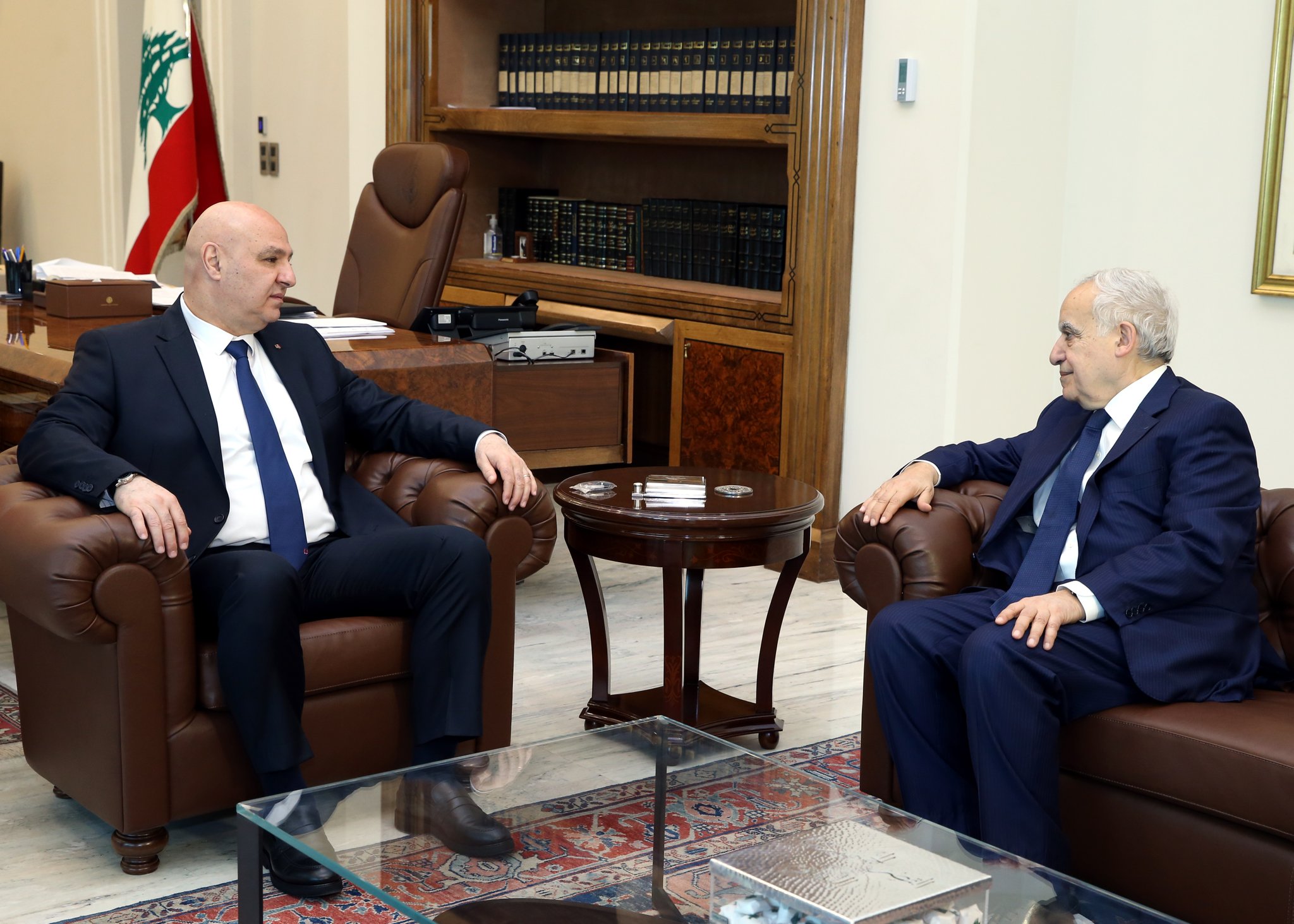 عرض الرئيس عون مع وزير الثقافة، غسان سلامة  مواضيع وطنية وثقافية