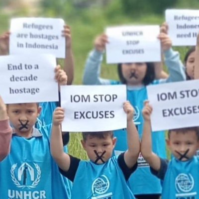 صدای این کودکان ره بشنوید                     #End13YearsInLimbo_Indonesia