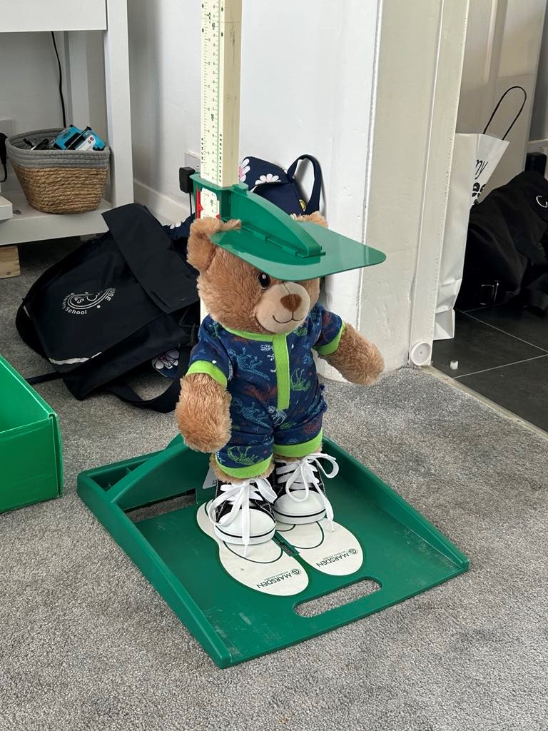 Trafford School Nurses (@traffschnurses) on Twitter photo A young man wanted his teddy measuring during a health assessment at home so Kim obliged and measured " Legend " - great example of how we engage with young people <a href="/TraffordLCO/">Trafford Local Care Organisation</a> <a href="/mcrlco/">Manchester Local Care Organisation</a> <a href="/CCHSmcrtrafford/">Children's Community Health Services</a> <a href="/SAPHNAteam/">SAPHNA</a> A young man wanted his teddy measuring during a health assessment at home so Kim obliged and measured " Legend " - great example of how we engage with young people <a href="/TraffordLCO/">Trafford Local Care Organisation</a> <a href="/mcrlco/">Manchester Local Care Organisation</a> <a href="/CCHSmcrtrafford/">Children's Community Health Services</a> <a href="/SAPHNAteam/">SAPHNA</a>