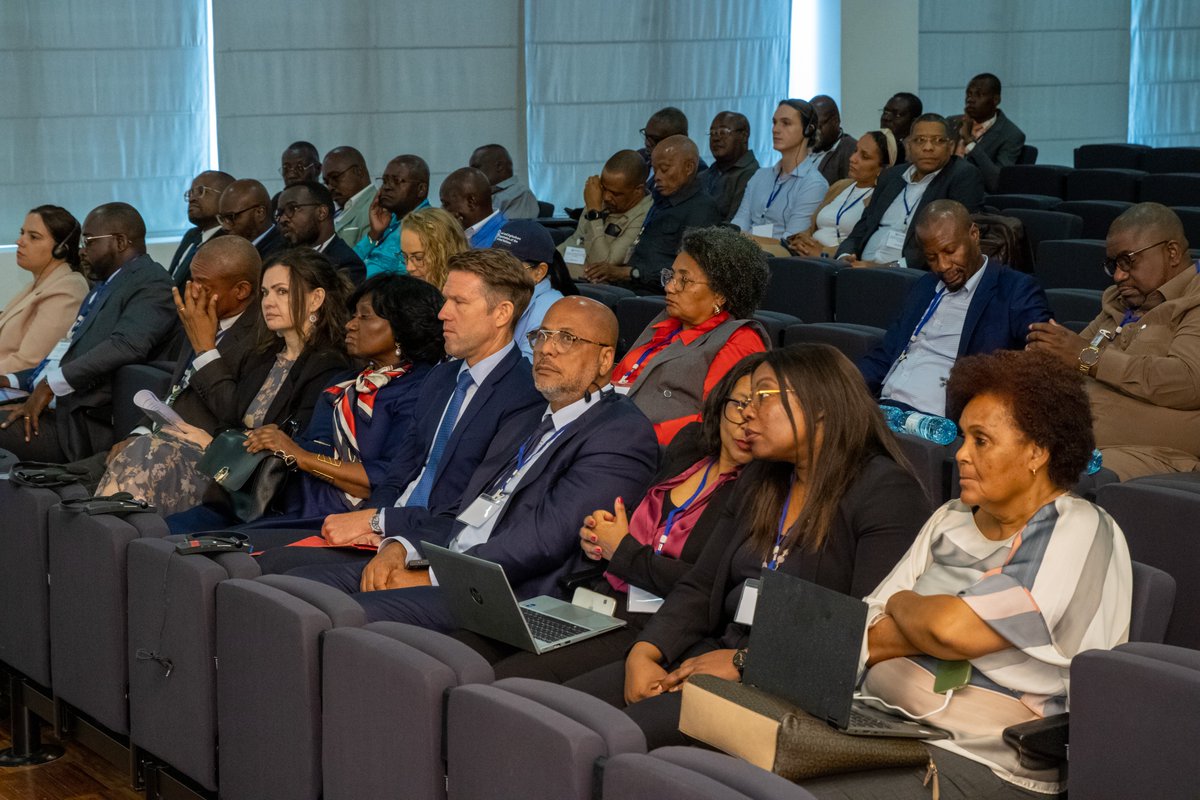 🚨Pleased to join the launch of the 🇦🇴 Blue Academy 🌊  &amp; workshop on vulnerabilities to crime in the fisheries sector.
👏 Government of 🇦🇴 &amp; #MINPERMAR for its strong commitment to strengthening this vital sector!
🙏 🇳🇴Norway for its generous support #FishNETII
🤝🇺🇳🇦🇴🇳🇴
#SDG14