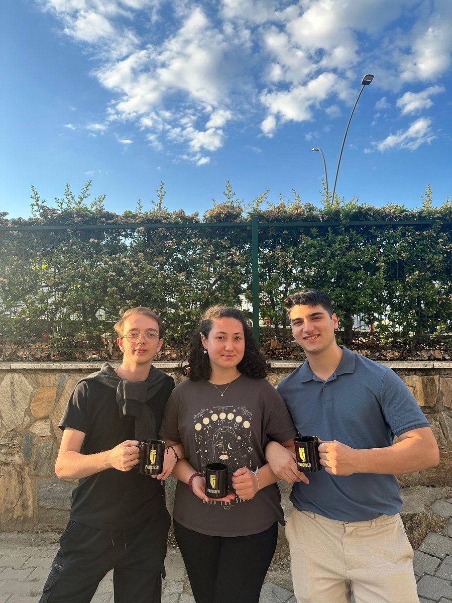 Hackathon’umuzun Kazananları! 🎉🏆

Tüm katılımcılarımıza ve sponsorlarımıza teşekkürler! Birlikte harika bir etkinlik gerçekleştirdik ve yaratıcı projelerle tanıştık. Kazanan arkadaşlarımızı tebrik eder, başarılarının devamını dileriz! 👏

#hackathon24 #pausiber