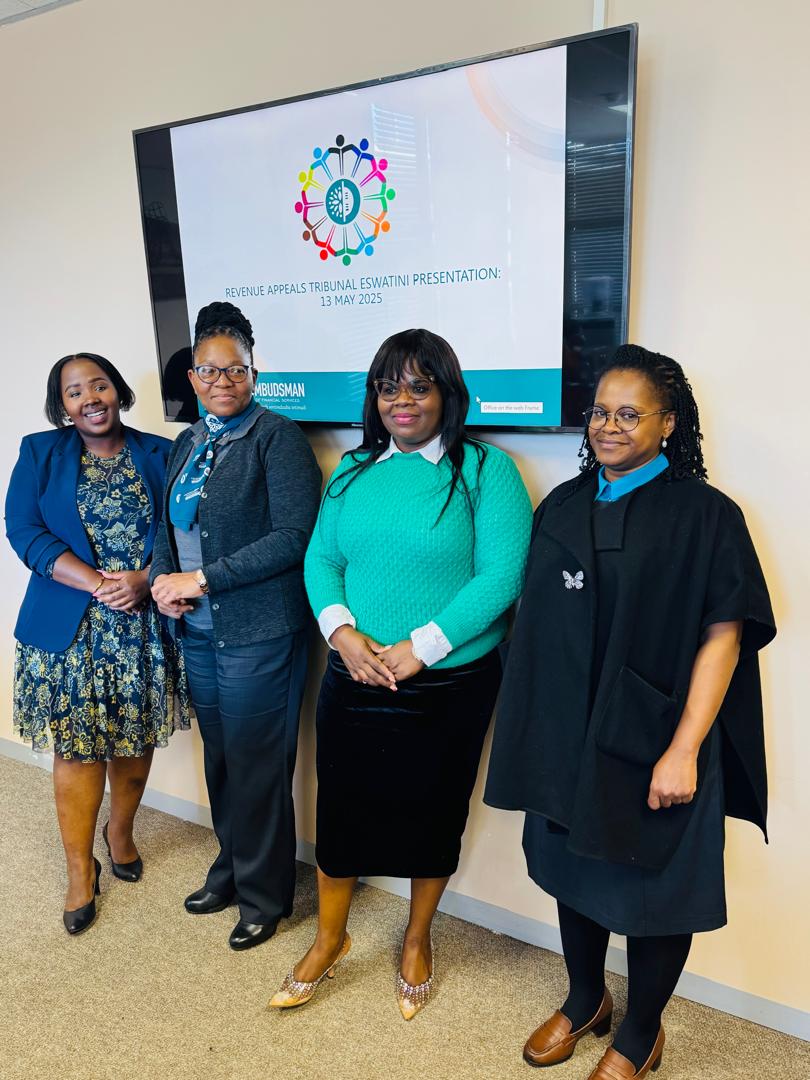 RATEswatini's tweet photo. "Indlela ibutwa kulabasembili"-A powerful Siswati Proverb that speaks to the importance of learning from and seeking guidance from those with experience in a particular area. It highlights that those who have walked the path before you are the best source of directions and https://t.co/8bsRFgg7ke
