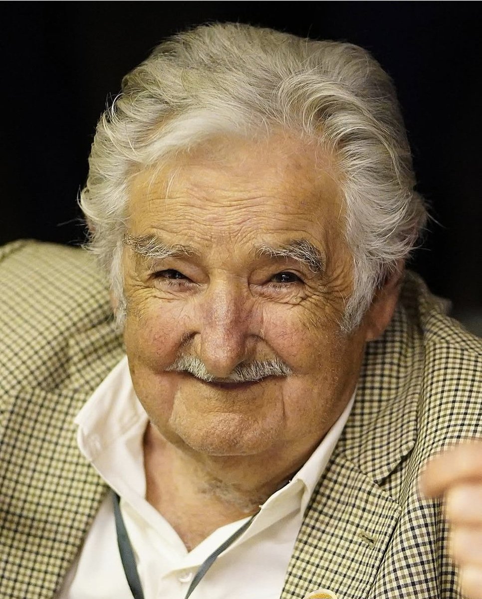 Buon viaggio guerriero "Pepe"! RIP 🌹✊️

#Mujica #Uruguay
