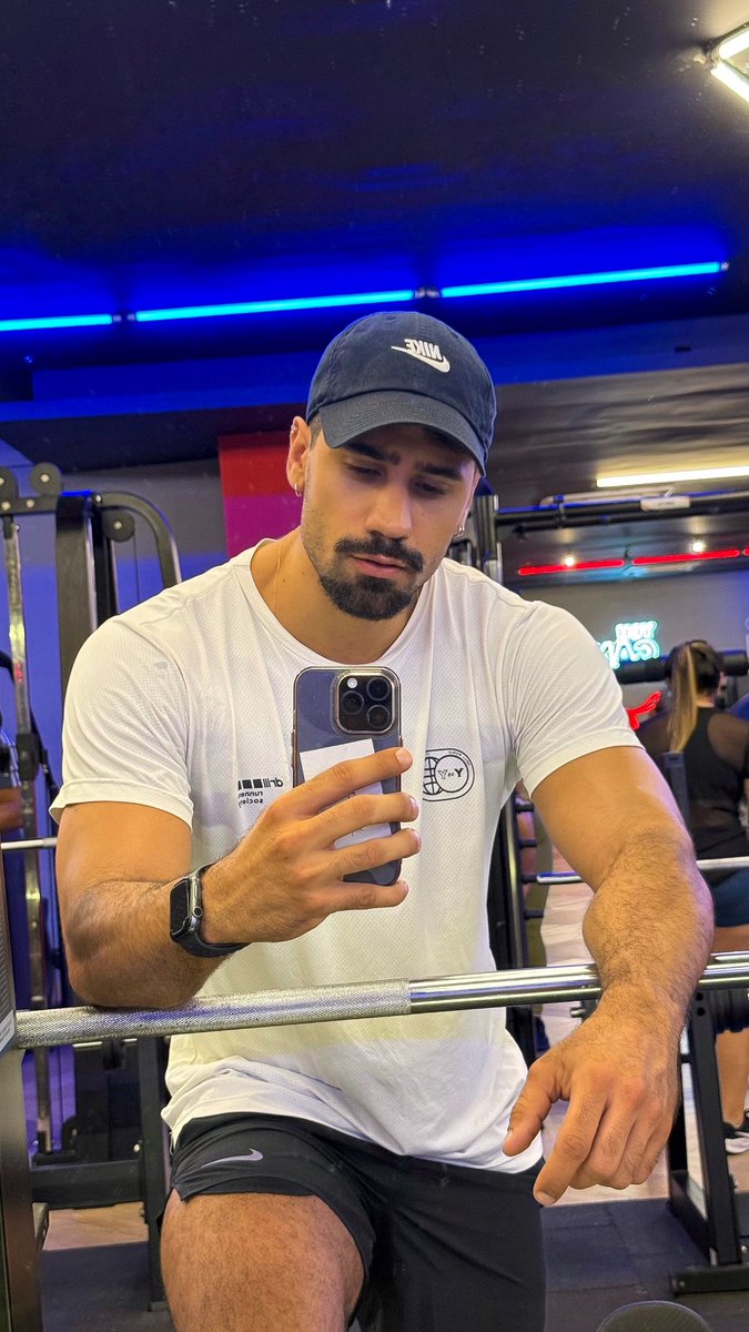 MathTorrezani's tweet image. Feito! ✅