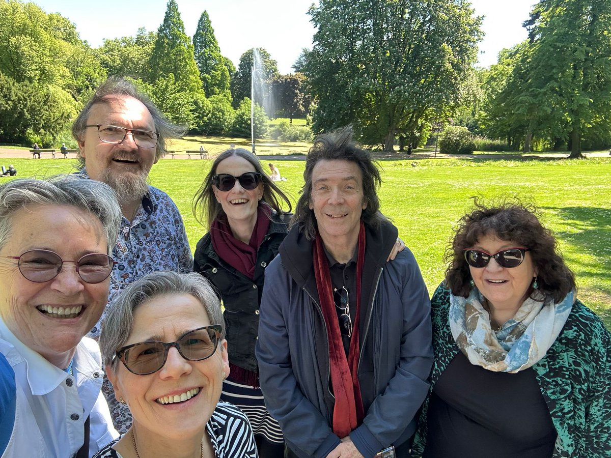 Prog ART (@grabowski_frank) on Twitter photo <a href="/duffo_paul/">Paul Duffin</a> <a href="/HackettOfficial/">Steve Hackett</a> Thank you both for this wonderful day. We were very happy to see you again 🤗😍😘 <a href="/duffo_paul/">Paul Duffin</a> <a href="/HackettOfficial/">Steve Hackett</a> Thank you both for this wonderful day. We were very happy to see you again 🤗😍😘