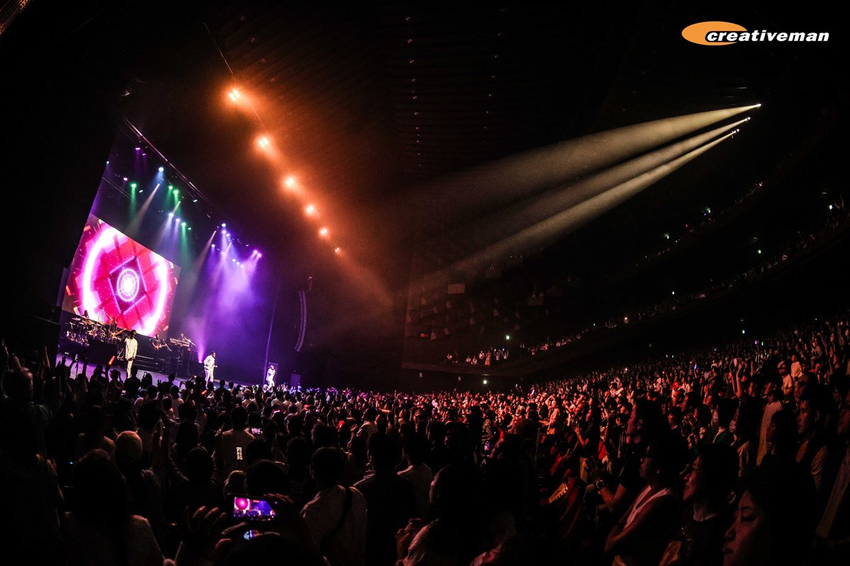 BOYZ II MEN 大阪公演のライブ写真公開！】 昨夜、開幕したボーイズII