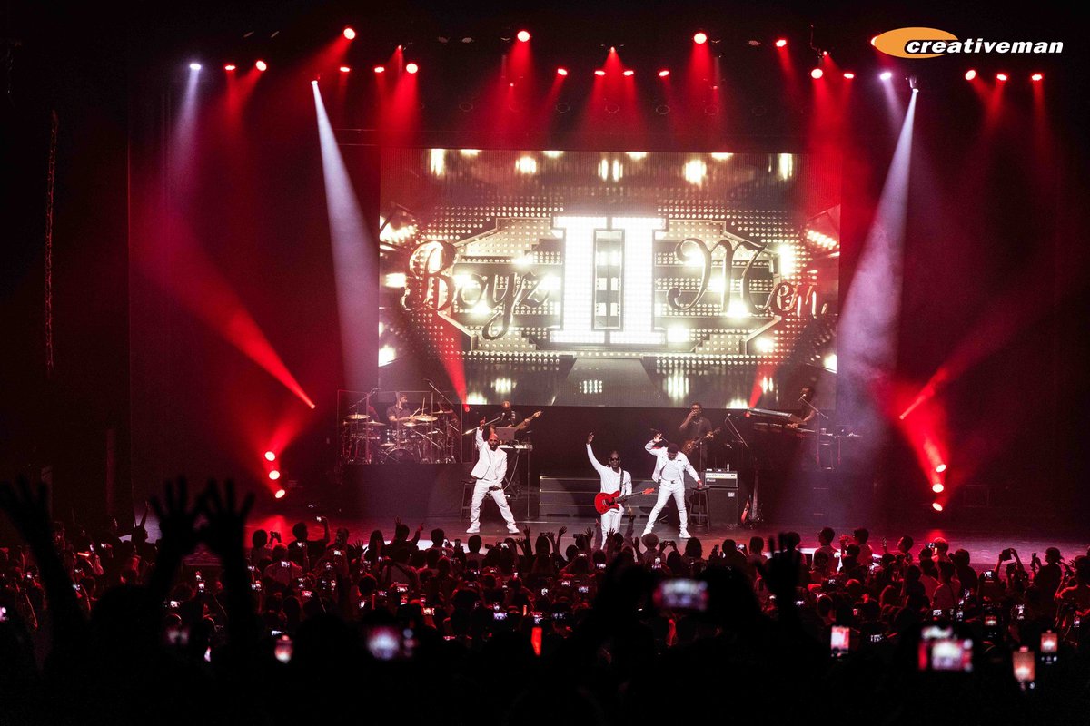 BOYZ II MEN 大阪公演のライブ写真公開！】 昨夜、開幕したボーイズII