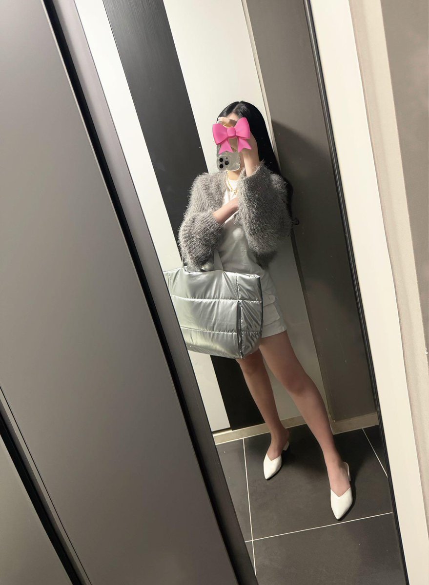 이번주 주말 마감 담주 금욜 일욜 마감 
17/18/19/23/25일 마감
yula2222 라인