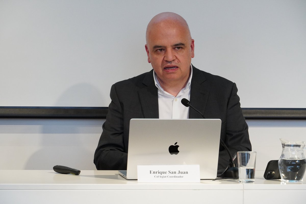 Col·legi de Periodistes de Catalunya (@periodistes_cat) on Twitter photo 🚀Tret de sortida al nou grup de treball d'#IA amb <a href="/esj/">Enrique San Juan - IA - Comunicación Digital</a> com a coordinador!
👉Amb la voluntat d'aprendre, compartir i debatre en profunditat sobre la seva aplicació en el #periodisme
📩Si ets col·legiat/da i vols formar-ne part escriu a comunicacio@periodistes.cat 🚀Tret de sortida al nou grup de treball d'#IA amb <a href="/esj/">Enrique San Juan - IA - Comunicación Digital</a> com a coordinador!
👉Amb la voluntat d'aprendre, compartir i debatre en profunditat sobre la seva aplicació en el #periodisme
📩Si ets col·legiat/da i vols formar-ne part escriu a comunicacio@periodistes.cat