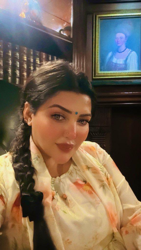 Sending heartfelt wishes to <a href="/pamelagoswami9/">Pamela Goswami</a> on her birthday. You embody the spirit of true leadership — honest, committed, and forward-thinking. May this new year in your life be full of accomplishments and well-deserved recognition. #HBdayPamelaGoswami