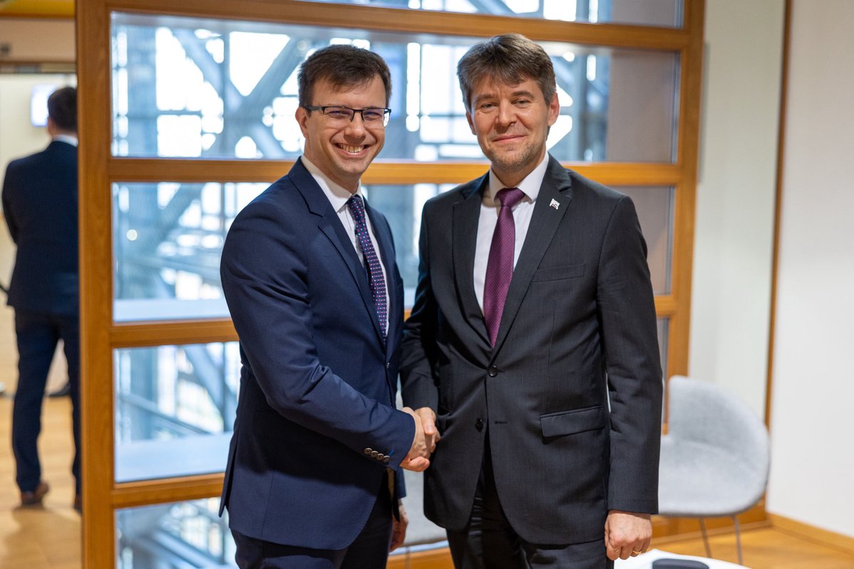 Bóka János (@janosboka_hu) on Twitter photo ❗️REPowerEU roadmap of the <a href="/EU_Commission/">European Commission</a> threatens the energy security and hurts the competitiveness of the EU
🤝 With <a href="/MarekEstok_SK/">Marek Eštok</a> we made a joint declaration addressed to the European Commission to ensure the safe and affordable energy supply of #Hungary and #Slovakia.
❌ ❗️REPowerEU roadmap of the <a href="/EU_Commission/">European Commission</a> threatens the energy security and hurts the competitiveness of the EU
🤝 With <a href="/MarekEstok_SK/">Marek Eštok</a> we made a joint declaration addressed to the European Commission to ensure the safe and affordable energy supply of #Hungary and #Slovakia.
❌