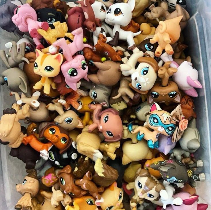 aileeuvv's tweet photo. 🛒—  wtb lfs ph #littlestpetshop

im looking to buy littlest pet shop toys here in ph for an affordable price!!  pls  dm  or  lmk  any  trusted  sellers!  

(pls  im  desperate,,  too  many  people  r  overpricing  these  toys) https://t.co/0XkJ28Hw3S