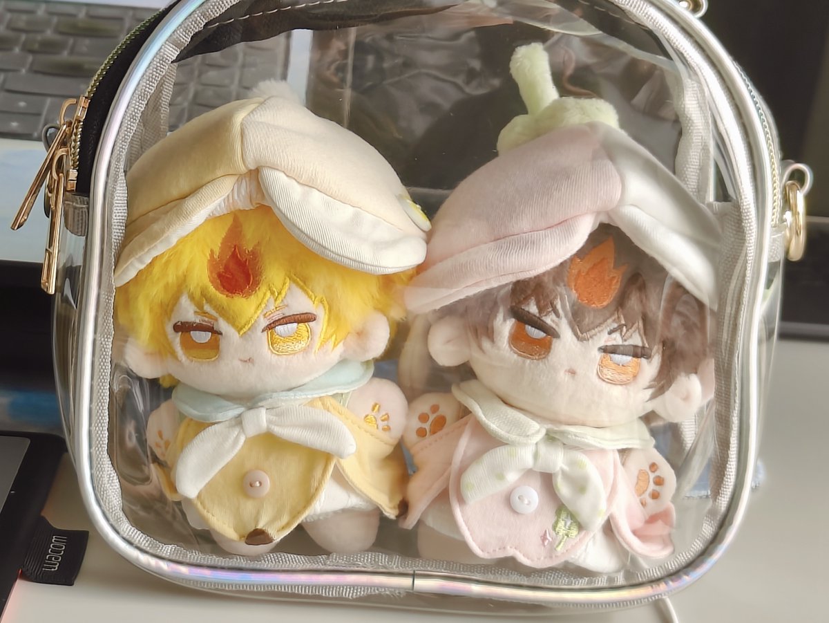 CP31的坐摊看板郎……完全是两只宝宝