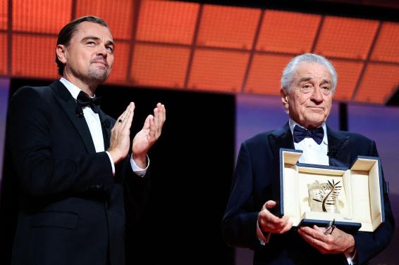 Xavi Ayén (@xaviayen) on Twitter photo Crónica desde el <a href="/Festival_Cannes/">Festival de Cannes</a> : <a href="/astridmeseguer/">Astrid Meseguer</a> ha visto a <a href="/LeoDiCaprio/">Leonardo DiCaprio</a> y Robert de Niro a la sombra de una Palma... lavanguardia.com/cultura/202505… Crónica desde el <a href="/Festival_Cannes/">Festival de Cannes</a> : <a href="/astridmeseguer/">Astrid Meseguer</a> ha visto a <a href="/LeoDiCaprio/">Leonardo DiCaprio</a> y Robert de Niro a la sombra de una Palma... lavanguardia.com/cultura/202505…