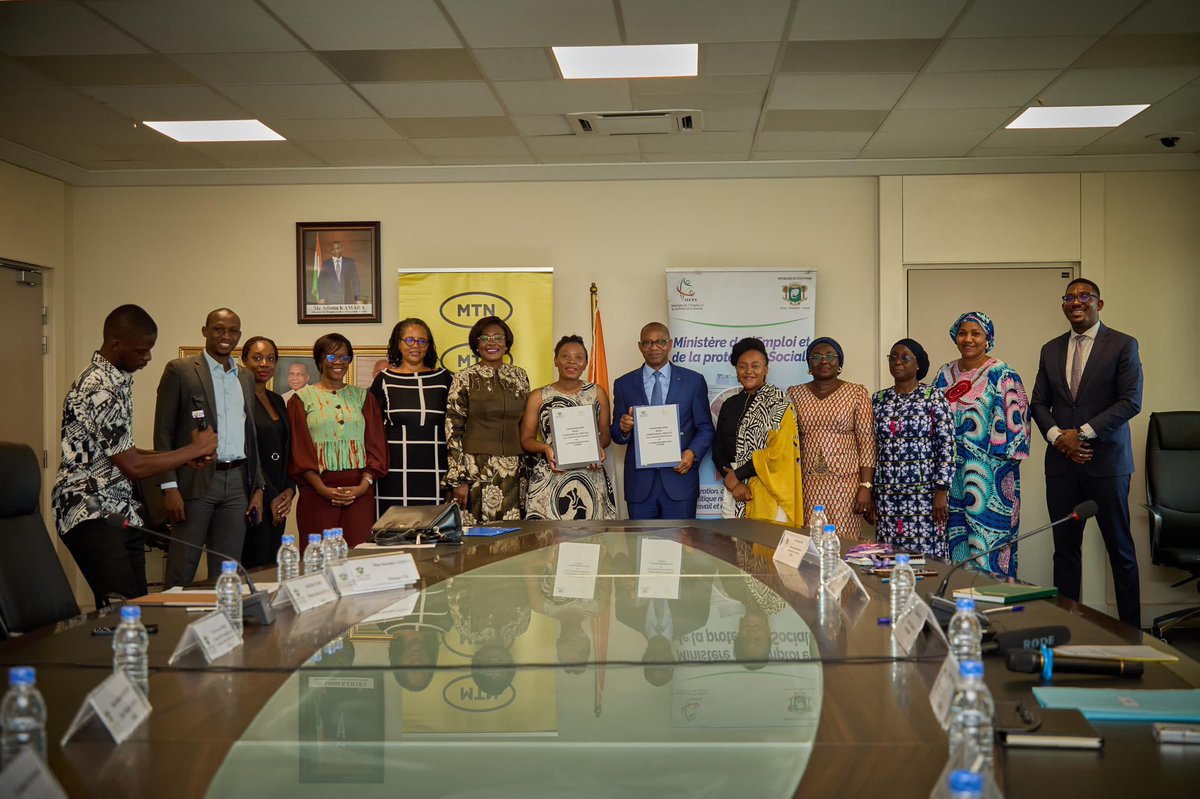 Le 13 mai, nous avons signé avec la Fondation #MTNCI une convention pour booster l’#InclusionNumérique des personnes en situation de handicap.
Ensemble, nous avançons vers une #SociétéInclusive et #Solidaire !

#MEPSCI #Handicap #Engagement