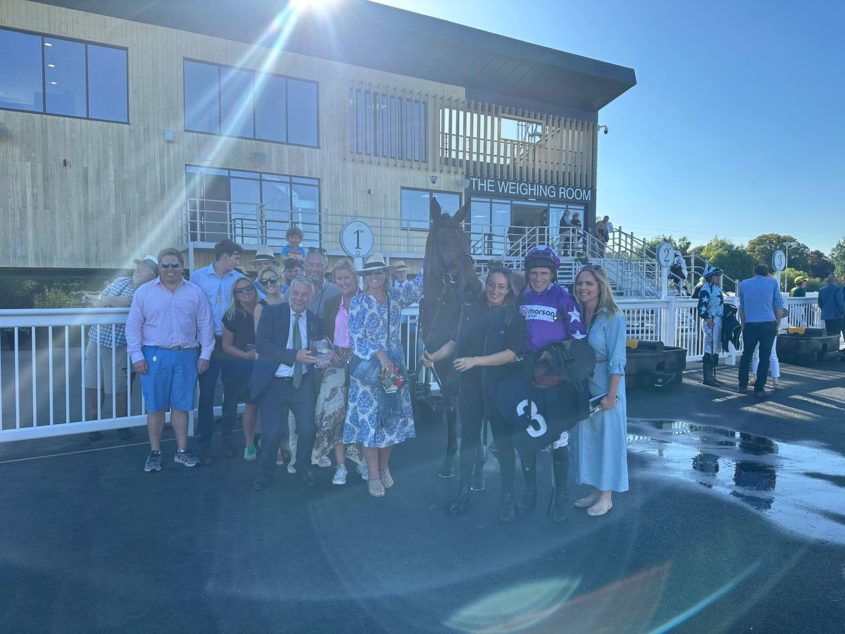 Dan Skelton Racing (@dskeltonracing) on Twitter photo Great afternoon <a href="/WorcesterRaces/">Worcester Racecourse</a> yesterday afternoon with a four timer!
Doyouknowwhatimean, Ice In The Veins, Manala and Our Lil all steered to victory by <a href="/harryskelton89/">Harry Skelton</a>
Congratulations to all the winning connections.
#teamskelton Great afternoon <a href="/WorcesterRaces/">Worcester Racecourse</a> yesterday afternoon with a four timer!
Doyouknowwhatimean, Ice In The Veins, Manala and Our Lil all steered to victory by <a href="/harryskelton89/">Harry Skelton</a>
Congratulations to all the winning connections.
#teamskelton