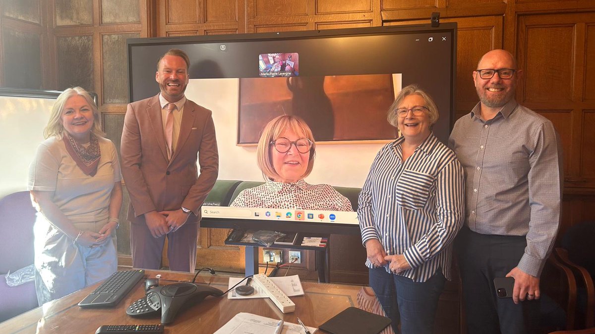 School of Nursing & Midwifery, TCD (@tcd_snm) on Twitter photo Congratulations to Dr <a href="/davecasey30/">Dave Casey</a> on the successful defence of his dissertation 'Unravelling Social Connection -Older gay men’s experiences of Social Connection: A narrative analysis.' 🎉
Dr Casey was supervised by Dr Brian Keogh and Prof <a href="/abrady4/">Anne-Marie Brady</a>. Congratulations to Dr <a href="/davecasey30/">Dave Casey</a> on the successful defence of his dissertation 'Unravelling Social Connection -Older gay men’s experiences of Social Connection: A narrative analysis.' 🎉
Dr Casey was supervised by Dr Brian Keogh and Prof <a href="/abrady4/">Anne-Marie Brady</a>.